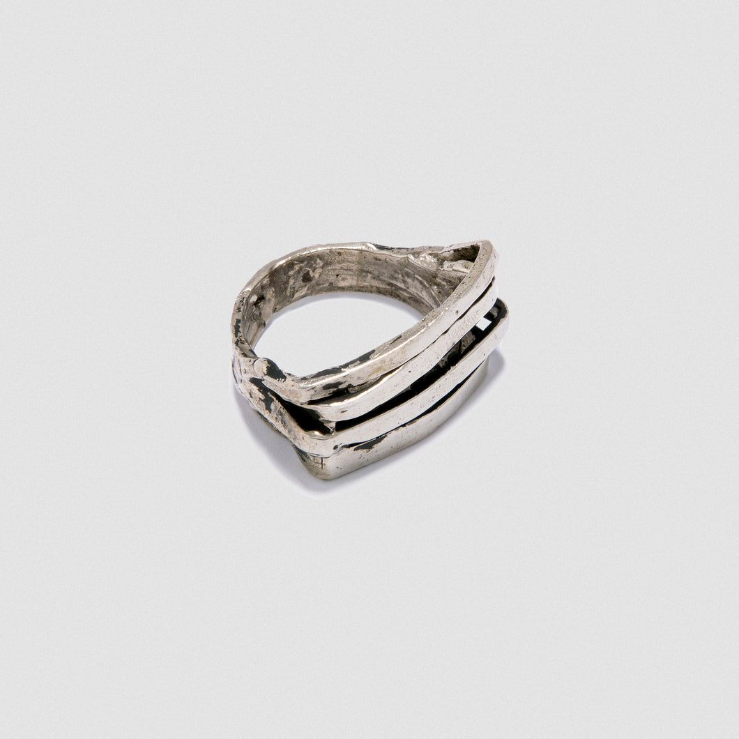 Wide Staple ring - White Bronze