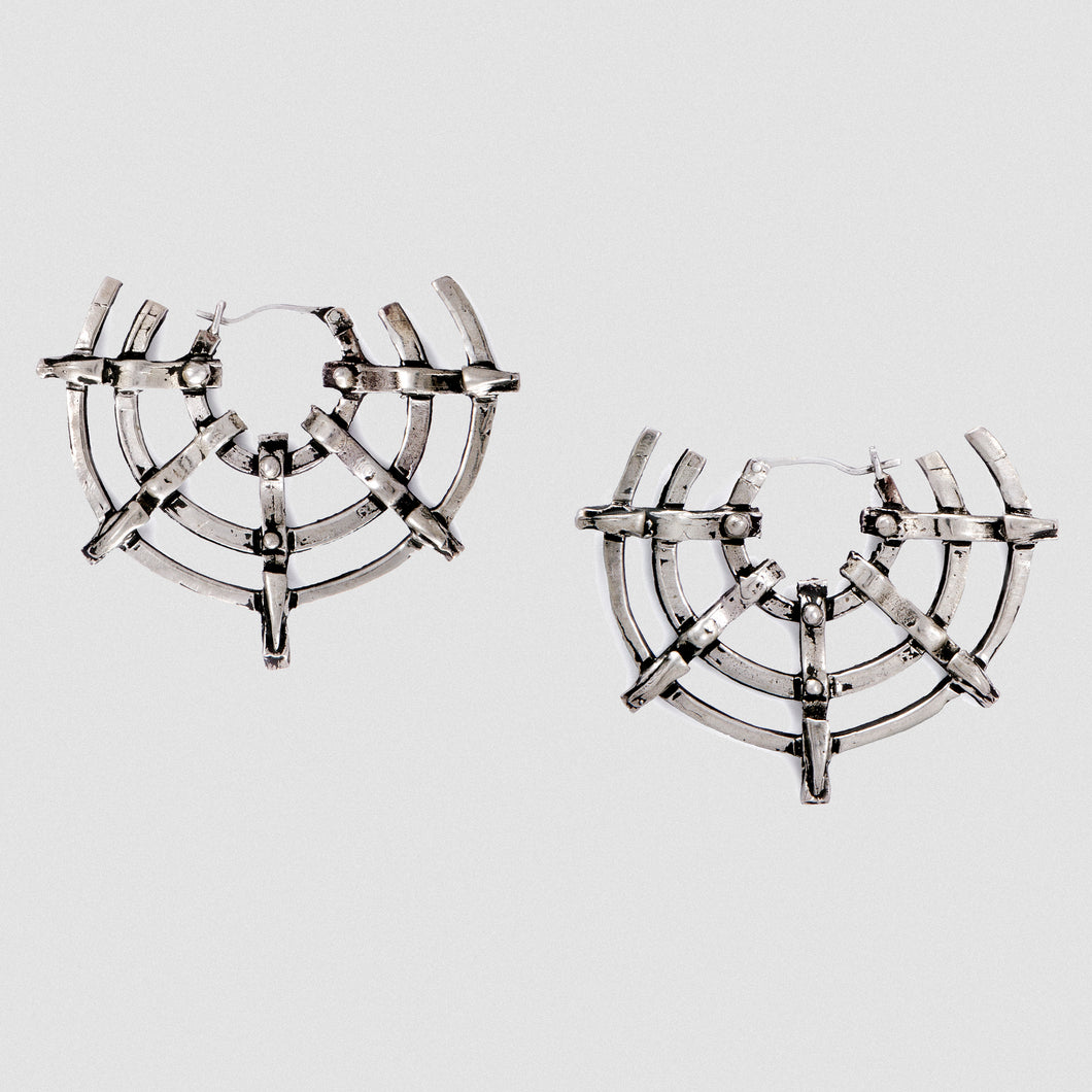 Shield earrings - White Bronze